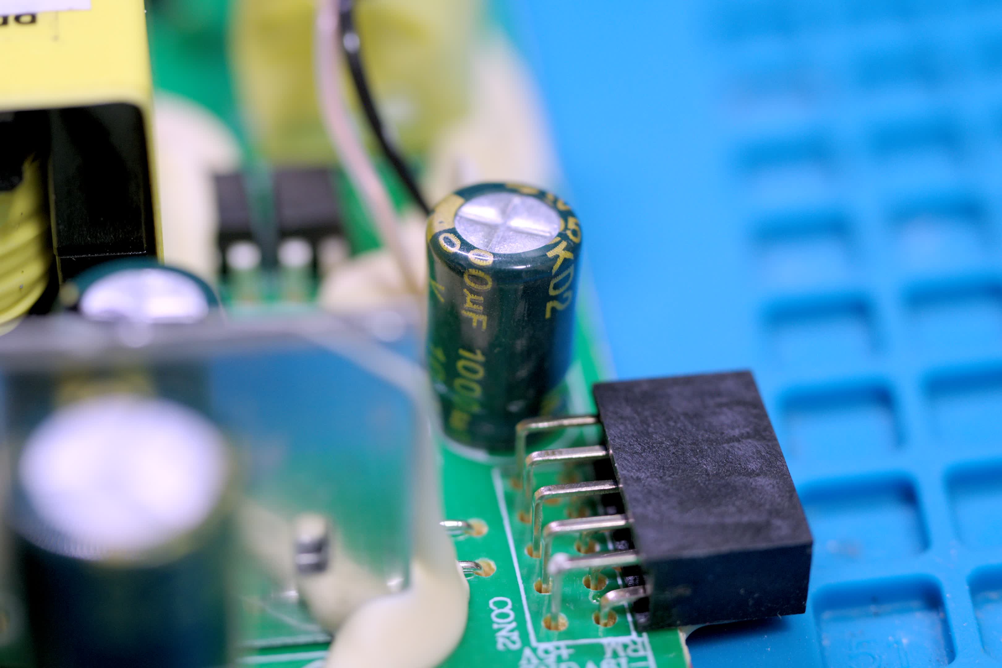 Picture of the dead capacitor